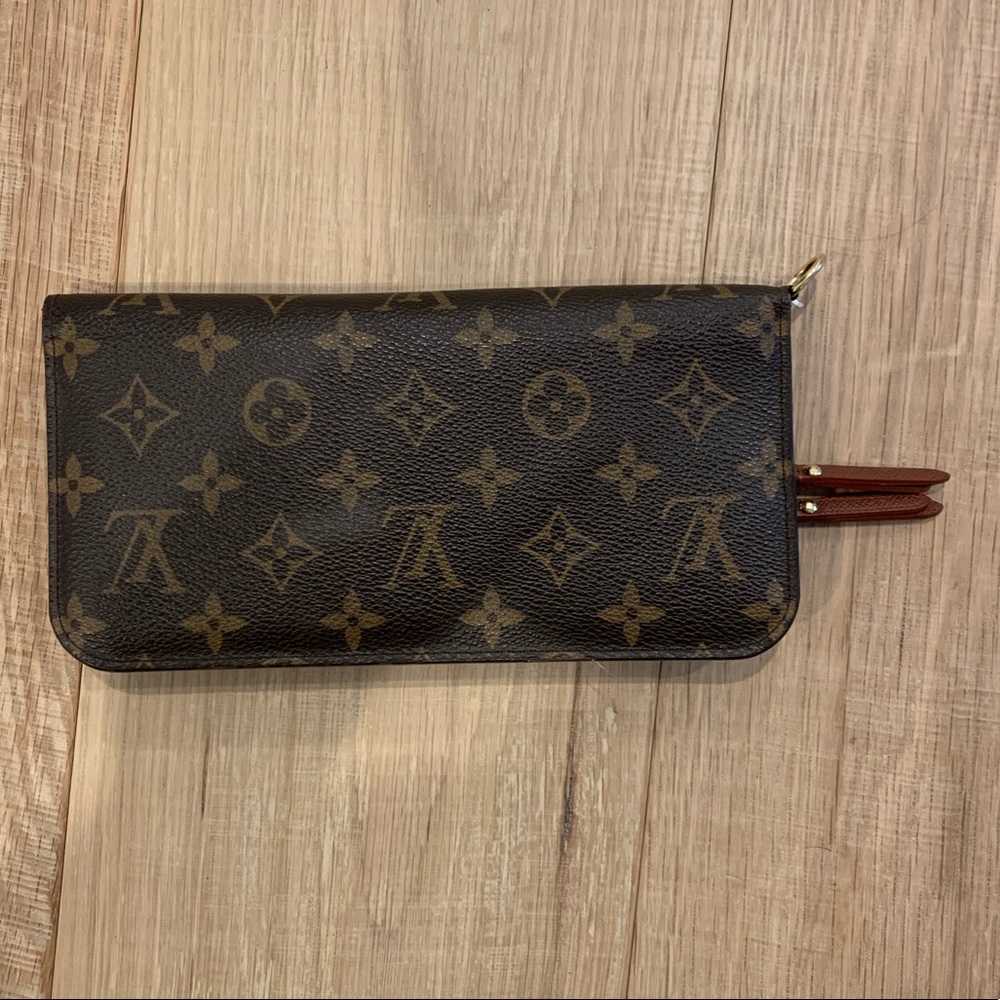 ‼️SOLD‼️ Like New Louis Vuitton Insolite Wallet!